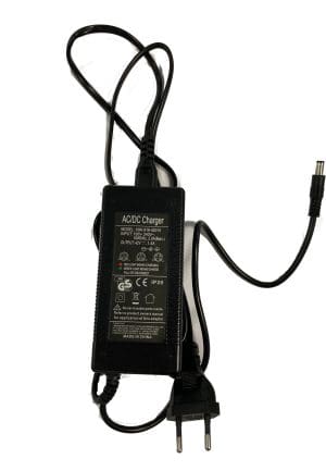 Chargeur Trottinette FBS85-XM8